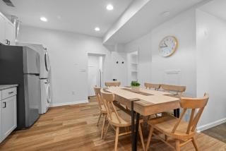 Central Lawrenceville 1B Bright and Stylish 2 Bedroom Apartment with Free Street Parking - 7