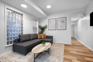 Central Lawrenceville 1B Bright and Stylish 2 Bedroom Apartment with Free Street Parking - 9