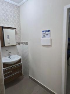 Apartamento confort a 500 M da praia Maranduba - 3