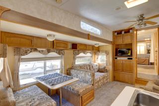 2 Mi to Lake Guntersville Peaceful Camper Home - 1