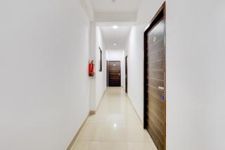 Collection O Sector 7 Dwarka Formerly Aakarshan Residency - 7