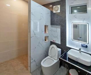 J House Has Love - 3