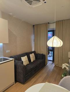 Lhome Sevilla Puerta Osario - 1