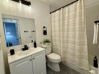 Soluna-Fully fenced home with private pool - 4