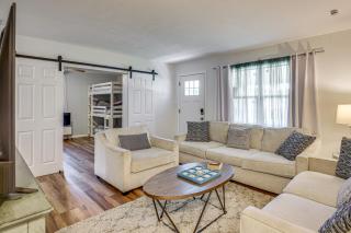 Game Room, Yard Home 3 Mi to Daytona Beach! - 4