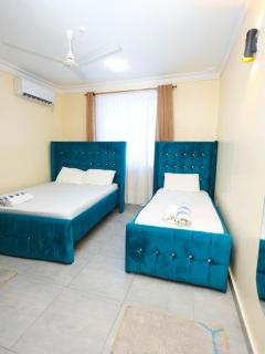 Cozy apartment near the beach - 3