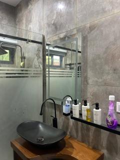 Serene Stay at Paradasia Hideaway - 1