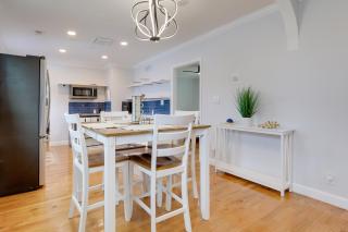 Bright and Modern Home, 3 Mi to Dtwn West Palm Beach - 4