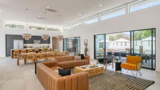 Polo Villa Trio Sleeps 52 3 Homes 20 BDRs - 6