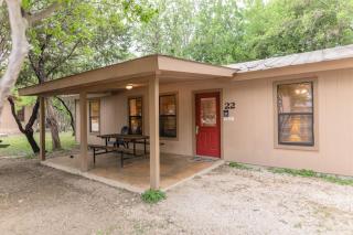 Frio Country #22 - 0