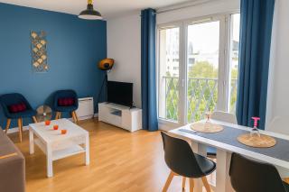 Close to Paris, Metro,RER, 6 People, PKG - 3