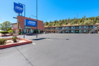 Americas Best Value Inn and Suites Flagstaff - 0
