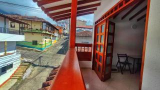 Apartamentos con estacionamiento cerca al parque - 2