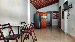 Apartamentos con estacionamiento cerca al parque - 1