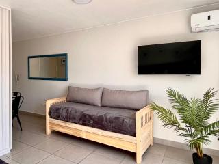 Studio Conexión Mendoza ubicación ideal, WiFi rápido y cerca del Parque San Martín y Av Arístides - 3