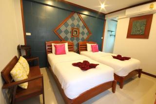 TR Guesthouse - 7