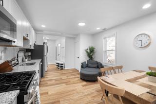 Central Lawrenceville 2 Spacious and Stylish Two Bedroom Apartment with Free Street Parking - 9