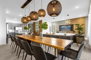 12 Bedrooms 11 Bathrooms Paradiso Grande 10000Vw - 2