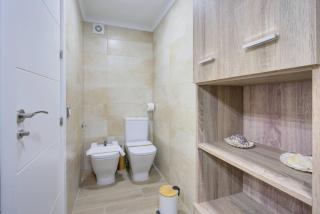 Home4U San Antonio - 1 min Walk to Beach - 4