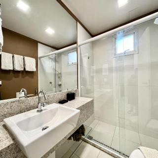 Metropolitan Barcelona Flamboyant Autódromo Serra Dourada Aeroporto 6 hospedes 2 garagens 3 ares condicionados - 1