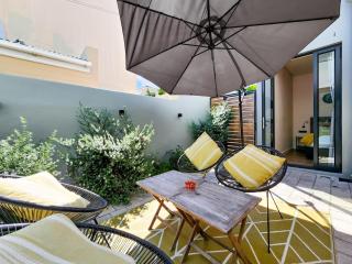 The Palm Flats Sunlit Serenity 300m from Sea - Le Cap - 3