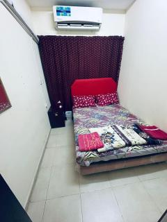 Budget Hostel Rooms - 5