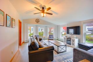 Comfortable Lincoln Home Walk to Main Street! - 6