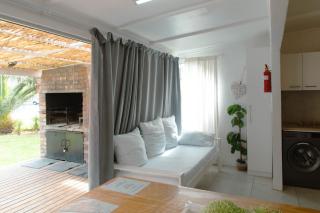 The Ocean Side Cottage - 4