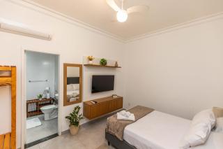 Apartamento Sala e Suíte em Copacabana, reformado, localização central a apenas 200m da praia e 400m do metrô, wi-fi, ar condicionado split - 7