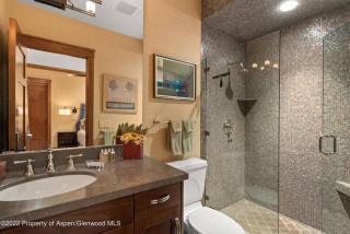 Third Timber - Spacious 6BR Home with Hot Tub & Grill - 4