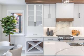 Luxury Spacious 3 Bedrooms Trinity Bellwoods - 0