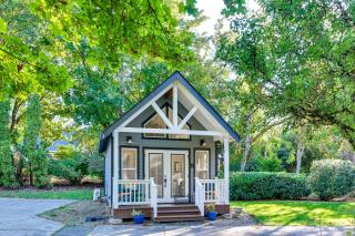 Explore Columbia Gorge Quiet Camas Studio! - 0