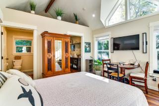 Explore Columbia Gorge Quiet Camas Studio! - 6