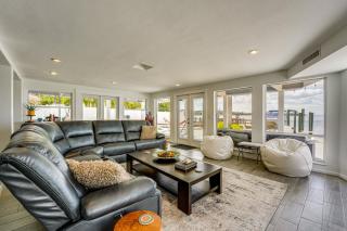 Gulf Coast Luxury! Quiet Home 4 Mi to Sponge Docks - 4