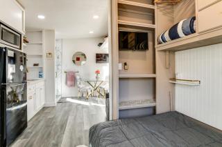 Solo Escape with Hot Tub! 10 Mi to Dtwn Sacramento - 3