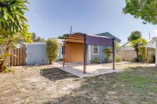 3 Mi to Jensen Beach Pet-Friendly Getaway with Yard - 9