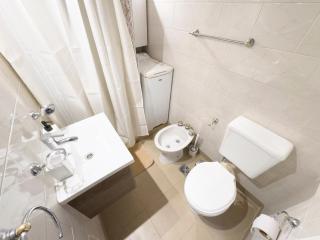 Monoambiente frente a la Plaza Colón - 4