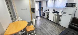 Cute & Spacious 2 BDR condo - 5