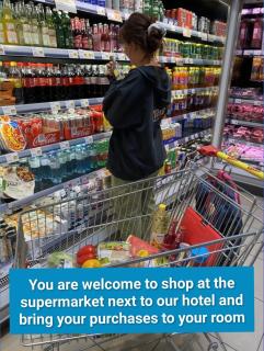 Diplomat Suites Hotel - 6