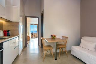 Krouzeri Beach Apartments - 8