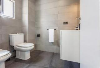 Alicante Sea View Apartments - 8