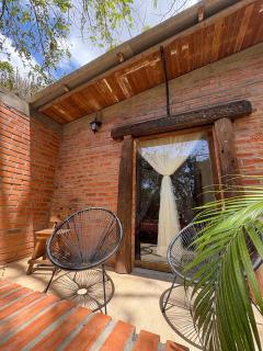 Taganga Mia, Genemaca - 4