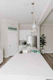 527 The Cape Henry House - 1