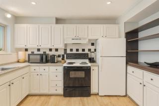 Cityside Stay At Hotel Row - 2