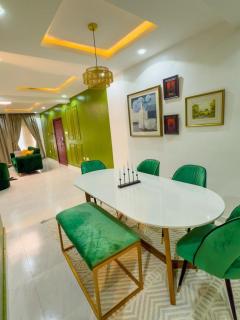 Luxury 3 bedroom apartment Victoria island Lagos - 4