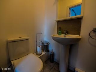 En-suite 5 Woodhouse, private bath, 2 kitchen - 3