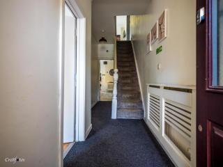 En-suite 5 Woodhouse, private bath, 2 kitchen - 2