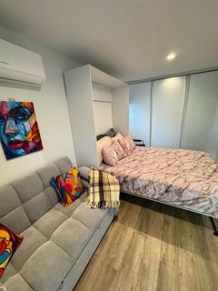 Joyful Place - Sherman Oaks - 2