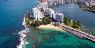 Urban stay, beach, bars and everything nearby - 9