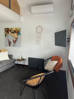 Self-contained Studio close to Kensington Park - 7